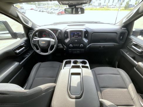 Used 2024 Chevrolet Silverado 2500 Custom w/ Custom Value Package AWD/4WD image 15