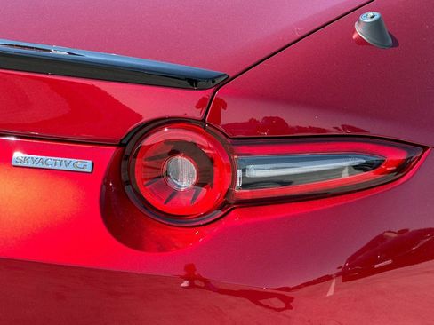 New 2025 MAZDA MX-5 Miata Grand Touring w/ Appearance Package image 31