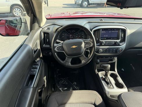 Used 2019 Chevrolet Colorado LT w/ LT Convenience Package image 15