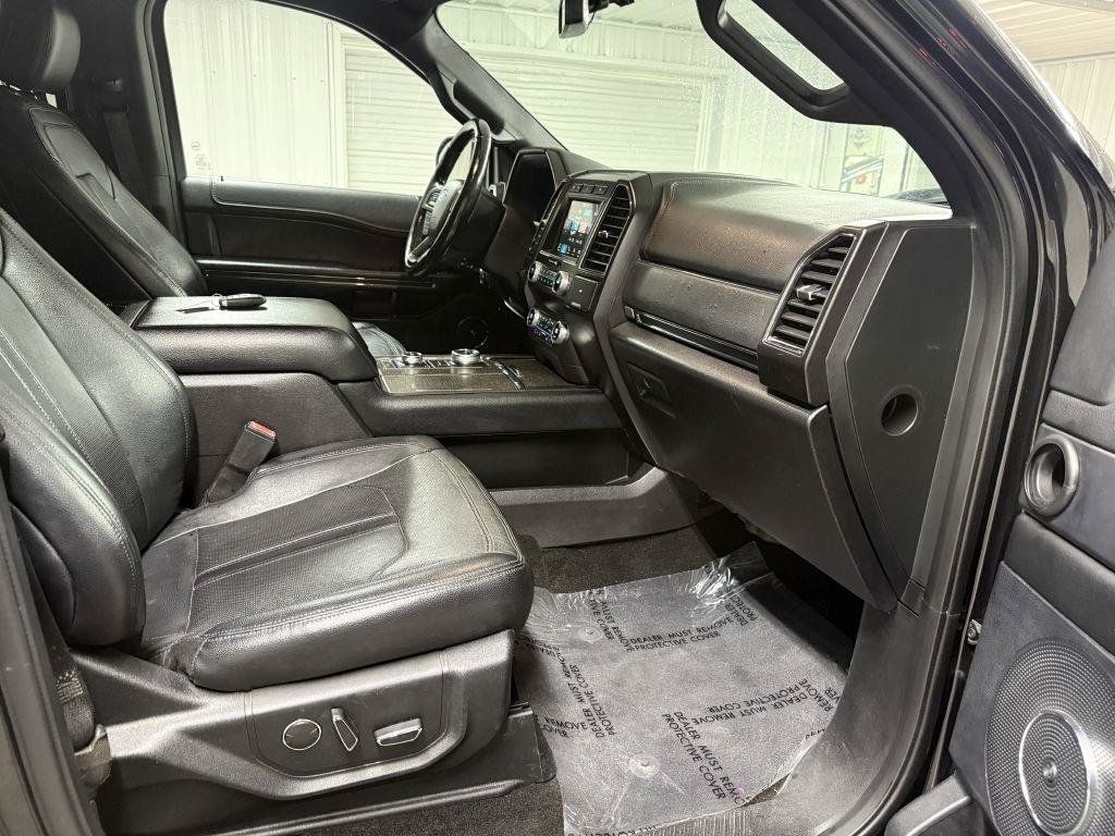 Used 2019 Ford Expedition Max Limited AWD/4WD image 36