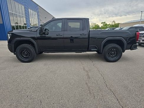 Used 2025 GMC Sierra 2500 Denali w/ Denali Reserve Package AWD/4WD image 4