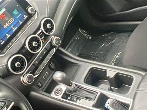 Used 2024 Nissan Sentra SV image 27