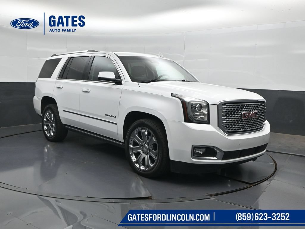 Used 2017 GMC Yukon Denali w/ Open Road Package AWD/4WD image 4