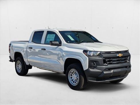 New 2026 Chevrolet Colorado W/T image 6