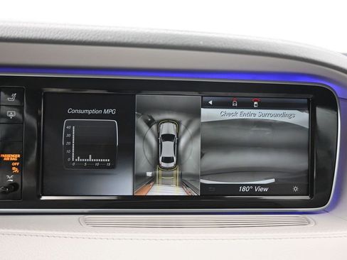 Used 2016 Mercedes-Benz S 550 4MATIC Sedan w/ Premium Package image 23