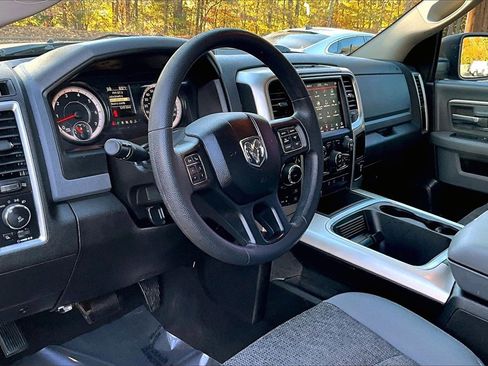 Used 2019 RAM 1500 Classic Warlock image 15
