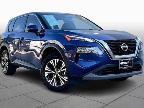 Certified 2021 Nissan Rogue SV image 3