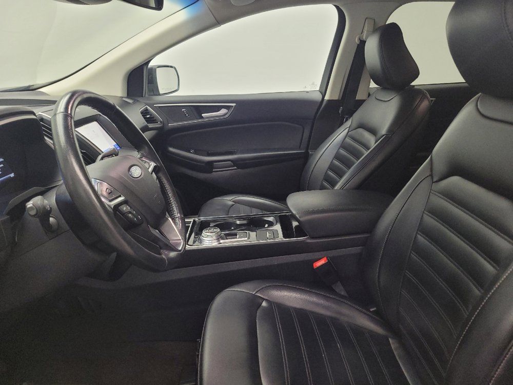Used 2020 Ford Edge SEL AWD/4WD image 17