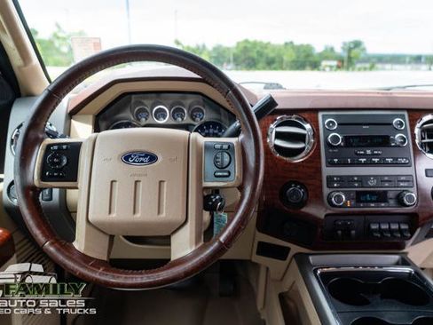 Used 2012 Ford F250 King Ranch w/ King Ranch w/Chrome Pkg AWD/4WD image 19