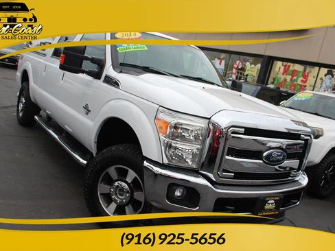 Used 2014 Ford F250 Lariat w/ Lariat Interior Package image 1