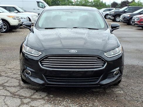 Used 2014 Ford Fusion SE w/ Equipment Group 202A FWD image 8