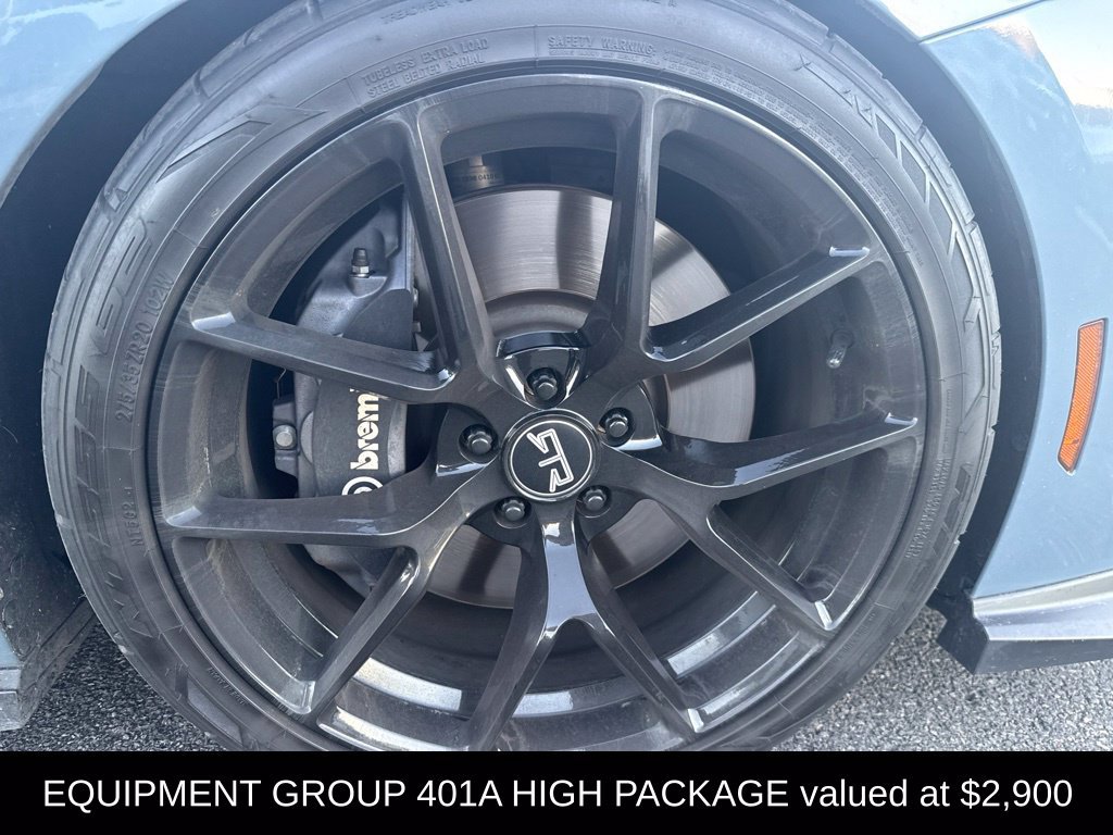 Used 2025 Ford Mustang GT Premium w/ GT Performance Package RWD image 3