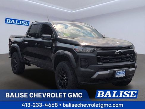 New 2026 Chevrolet Colorado Trail Boss AWD/4WD image 1