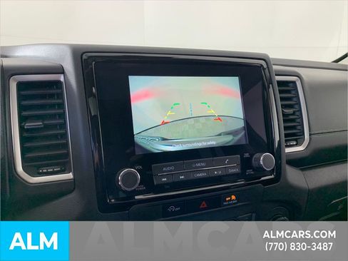 Used 2024 Nissan Frontier SL w/ Technology Package image 26