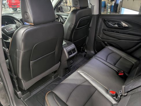 Used 2024 GMC Terrain AT4 w/ Tech Package image 18