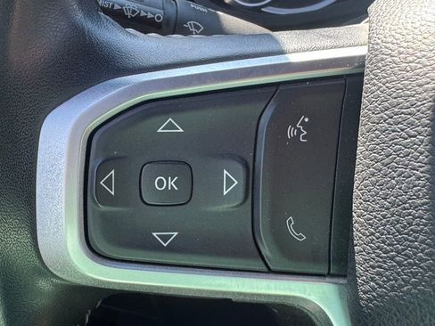 Used 2024 RAM 2500 Big Horn image 25