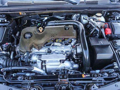 Used 2020 Chevrolet Malibu LT image 27