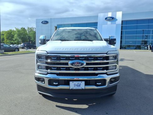 Certified 2024 Ford F250 Lariat w/ Chrome Package AWD/4WD image 8