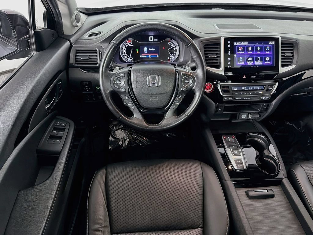Used 2020 Honda Ridgeline RTL-E image 23