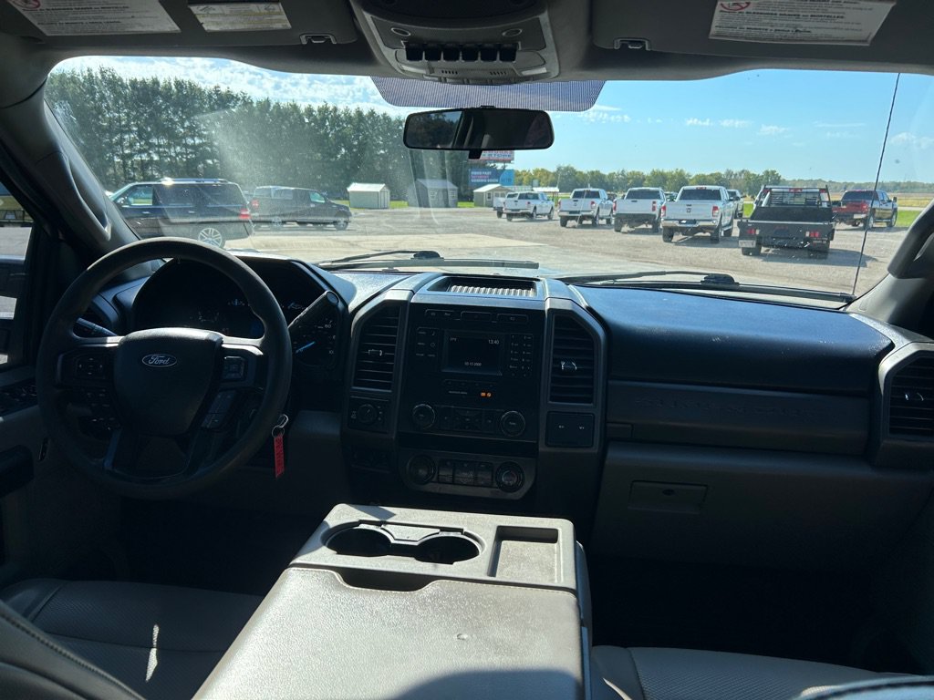 Used 2019 Ford F250 XL w/ Power Equipment Group AWD/4WD image 19