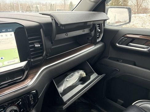 Used 2022 Chevrolet Silverado 1500 LT Trail Boss w/ Protection Package image 24