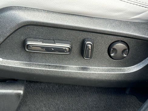Certified 2023 Honda Pilot EX-L image 22