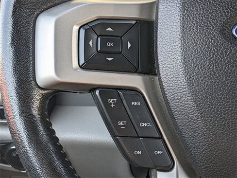 Used 2017 Ford F150 Lariat w/ Equipment Group 502A Luxury image 21