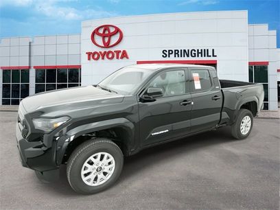 New 2025 Toyota Tacoma SR5