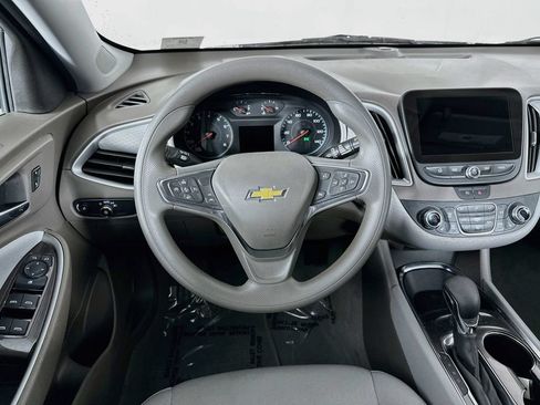 Used 2024 Chevrolet Malibu LT FWD image 29