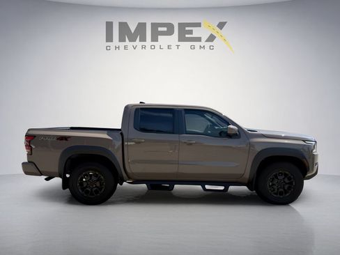 Used 2023 Nissan Frontier PRO-4X w/ Pro-4X Premium Package AWD/4WD image 6
