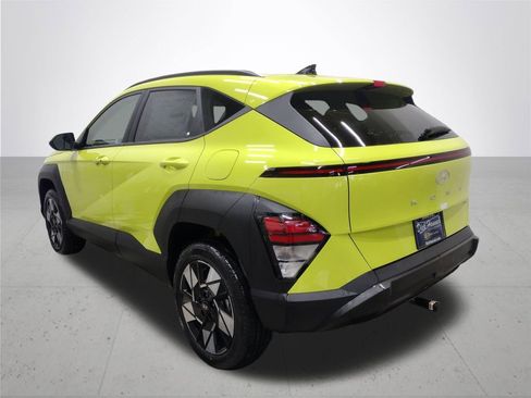 Used 2025 Hyundai Kona SEL AWD/4WD image 11