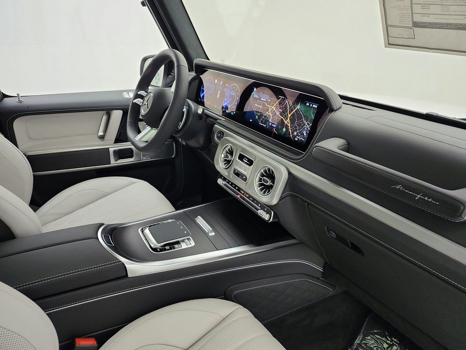 New 2027 Mercedes-Benz G 580 e image 13