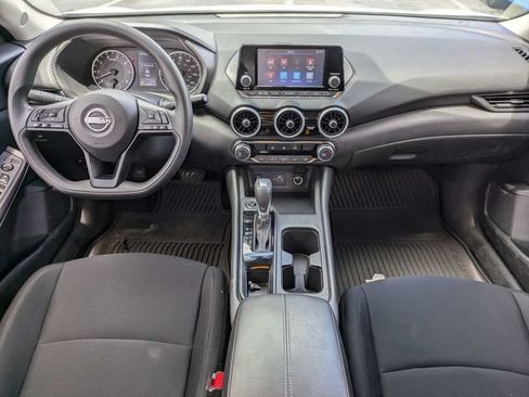 Used 2025 Nissan Sentra S FWD image 15