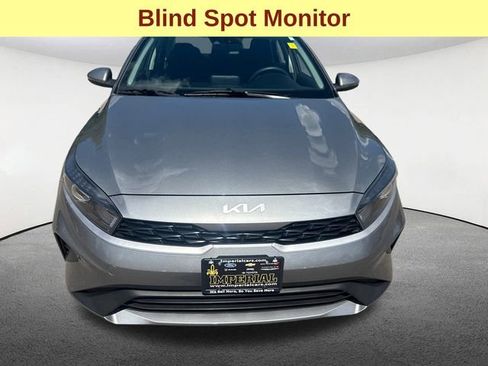 Used 2023 Kia Forte LXS w/ LXS Technology Package image 4