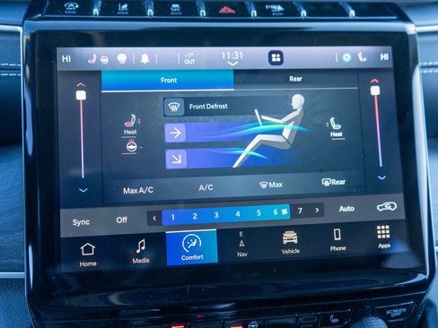 Used 2021 Jeep Grand Cherokee L Limited w/ Trailer Tow Group (B) image 19