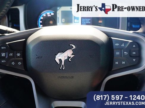 Used 2023 Ford Bronco Outer Banks AWD/4WD image 15