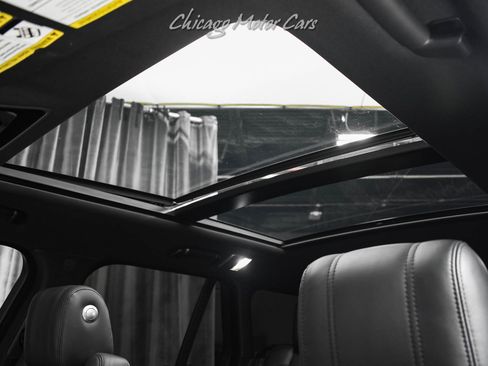 Used 2016 Land Rover Range Rover HSE image 19