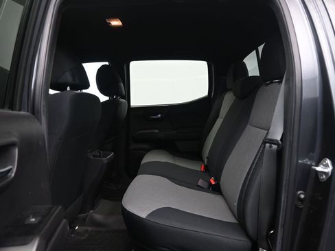 Used 2023 Toyota Tacoma TRD Sport image 28