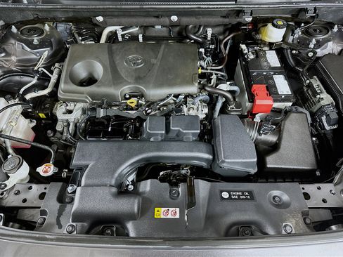 Used 2024 Toyota RAV4 XLE image 27