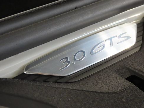 Used 2024 Porsche 911 Carrera GTS RWD image 62