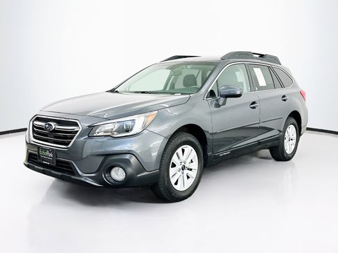Used 2019 Subaru Outback 2.5i Premium AWD/4WD image 3