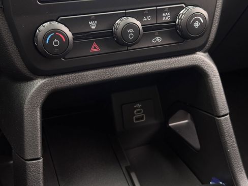 New 2026 Ford Ranger XL image 18