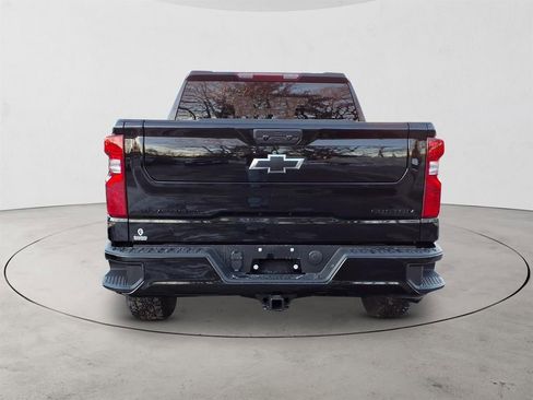 Certified 2026 Chevrolet Silverado 1500 Custom image 6