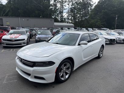 Used 2015 Dodge Charger SE w/ Sport Appearance Group