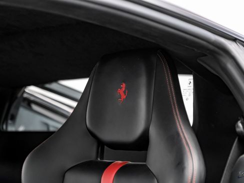 Used 2017 Ferrari 488 GTB RWD image 51