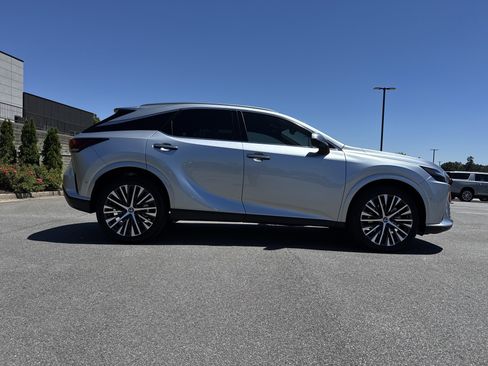 Used 2025 Lexus RX 350 Premium Plus w/ Convenience Package FWD image 11