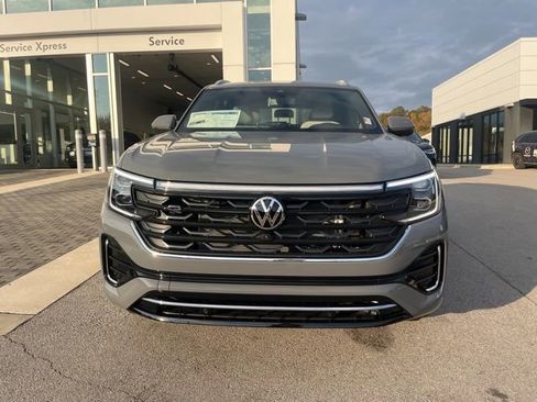 New 2026 Volkswagen Atlas Cross Sport SEL Premium R-Line AWD/4WD image 2