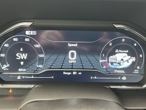 Used 2025 GMC Sierra 3500 Denali image 30