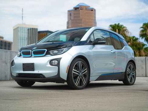 Used 2015 BMW i3 w/ Range Extender image 14