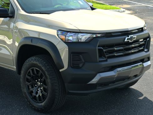 Used 2024 Chevrolet Colorado Trail Boss w/ Advanced Trailering Package image 28